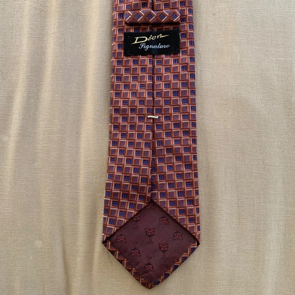 Dion Signature 100% Italian Silk Neck Tie Geometric Made in Canada 3.5